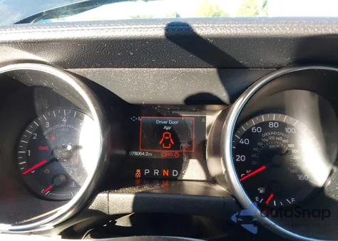 2018 Ford Mustang Ecoboost z USA, uszkodzony, nr VIN 1FA6P8TH1J5176393